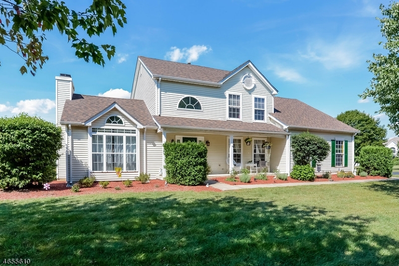 Property Photo: 5 Trotwood Dr NJ 07882