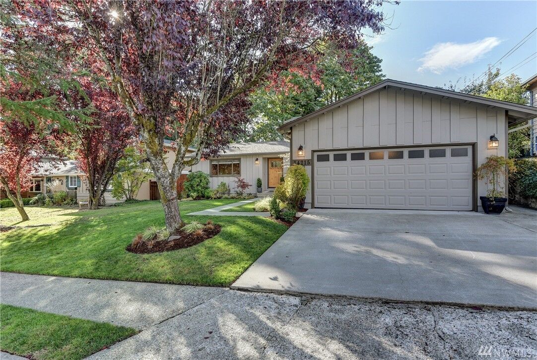 Property Photo:  14215 NE 72nd Street  WA 98052 