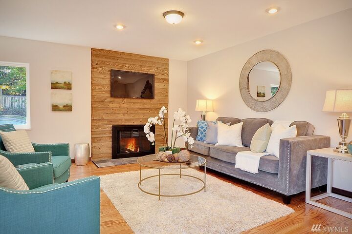 Property Photo: 9541 9th Ave NW WA 98117