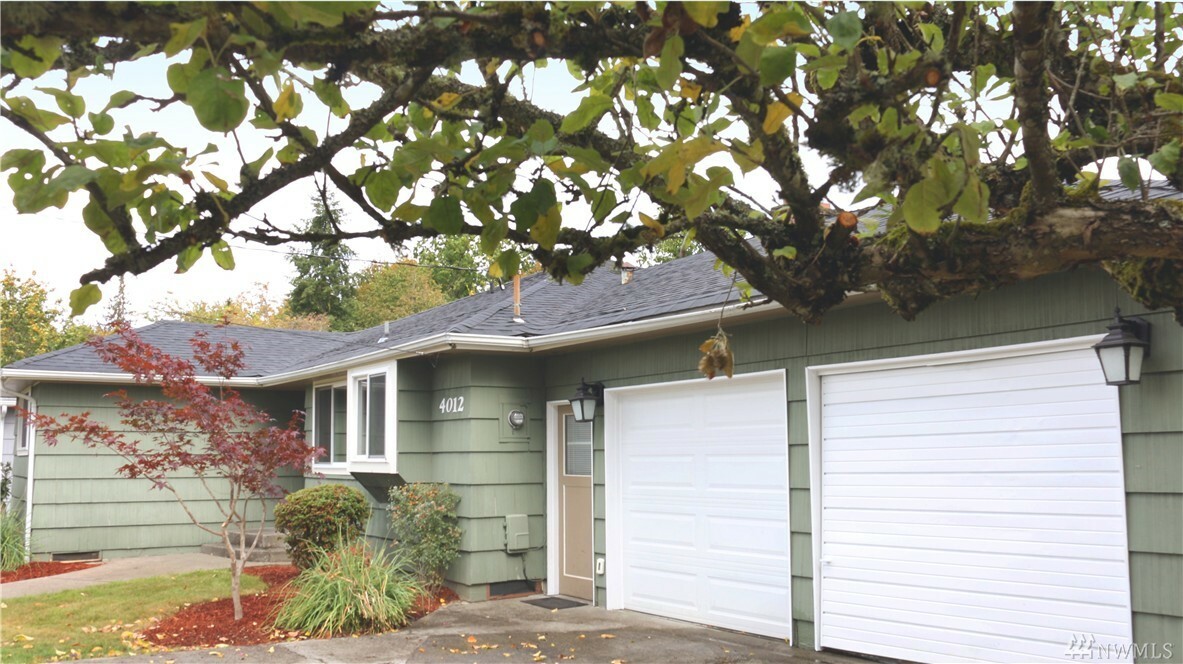 Property Photo:  4012 Hoadly St SE  WA 98501 