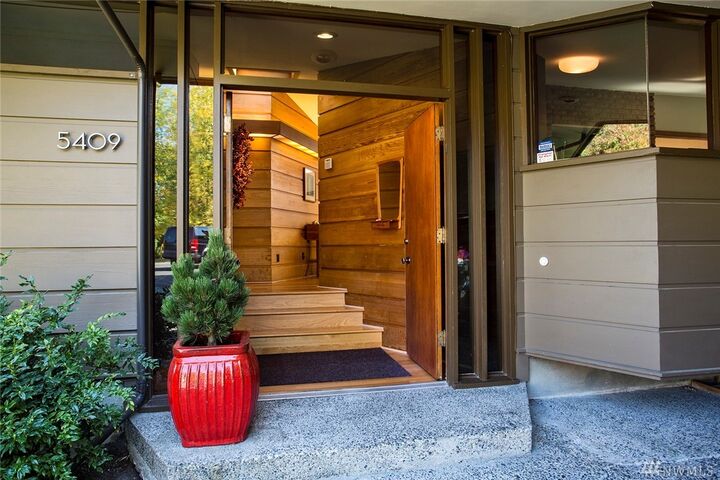 5409 S Lucile St  Seattle WA 98118 photo