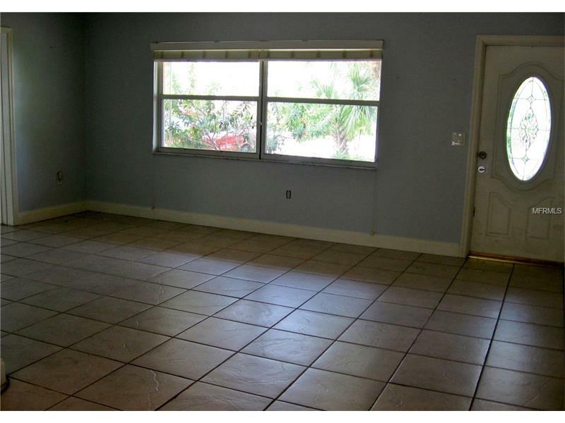 Property Photo:  409 Darling Drive  FL 34285 