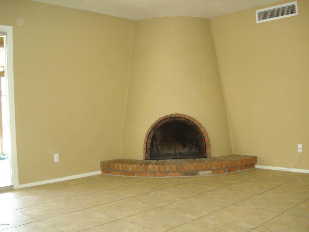 Property Photo: 4926 W Ironwood Drive AZ 85302