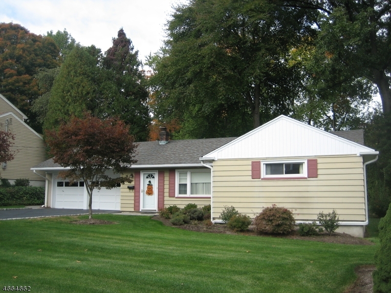 Property Photo: 19 Waldo Ave NJ 07432
