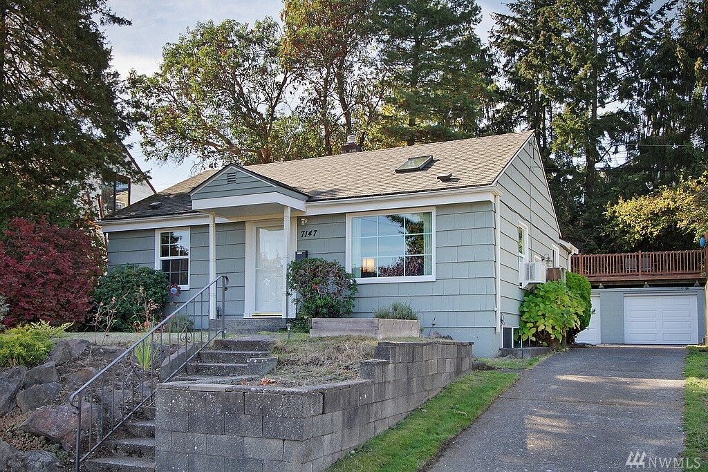 Property Photo: 7147 29th Ave SW WA 98126