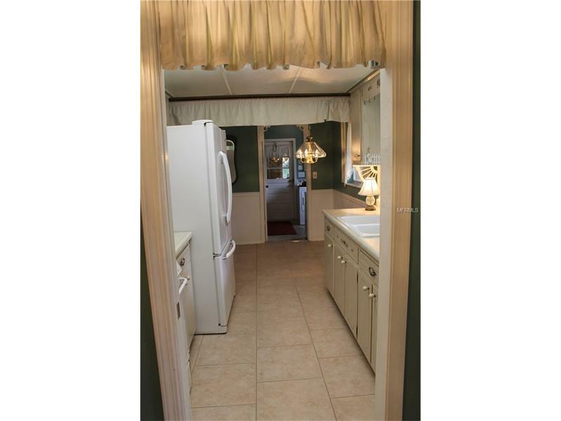 Property Photo: 7202 Valrie Lane FL 33569