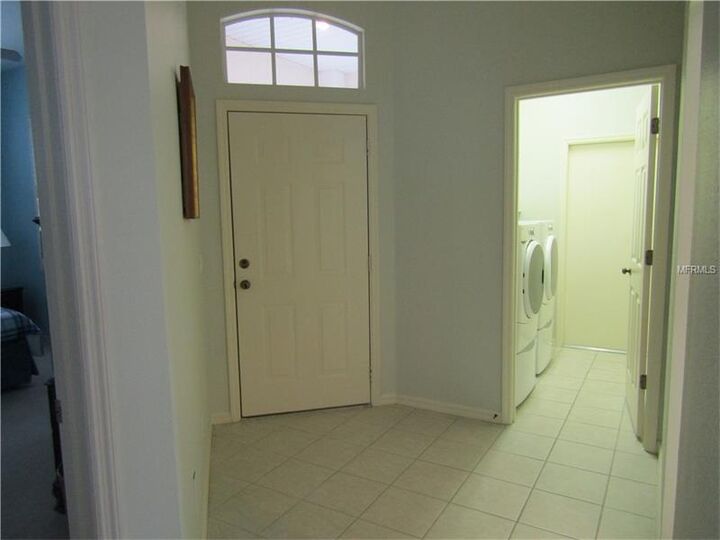 Property Photo: 858 Tartan Drive 858 FL 34293