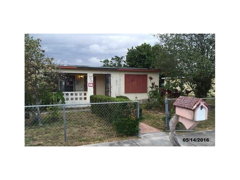 Property Photo:  2501 NW 162nd St  FL 33054 