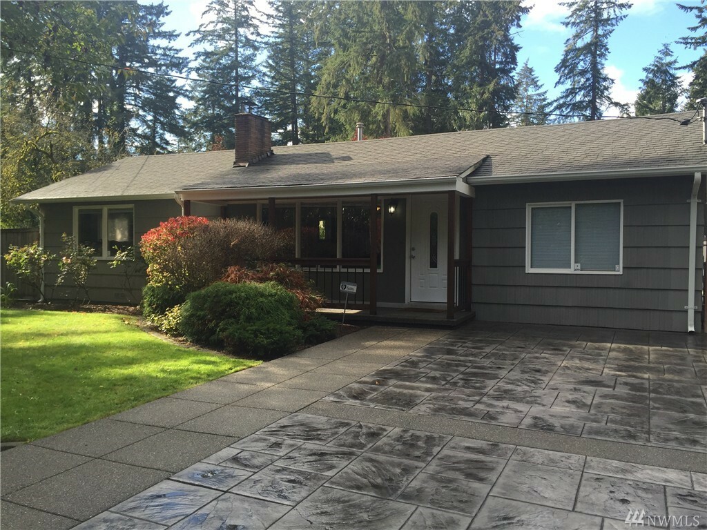 Property Photo: 11604 Tower Rd SW WA 98498