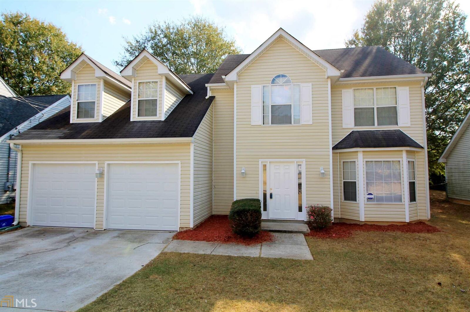 Property Photo:  6393 Phillips Ct  GA 30058 