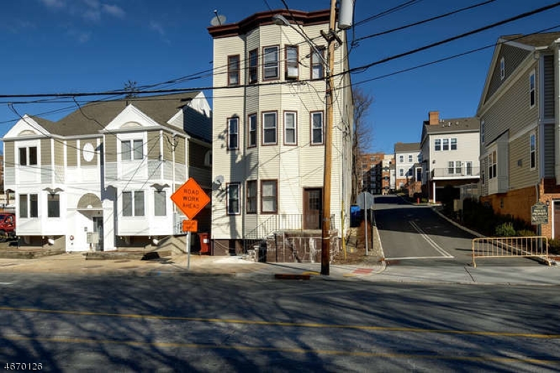Property Photo: 6 Macculloch Ave NJ 07960