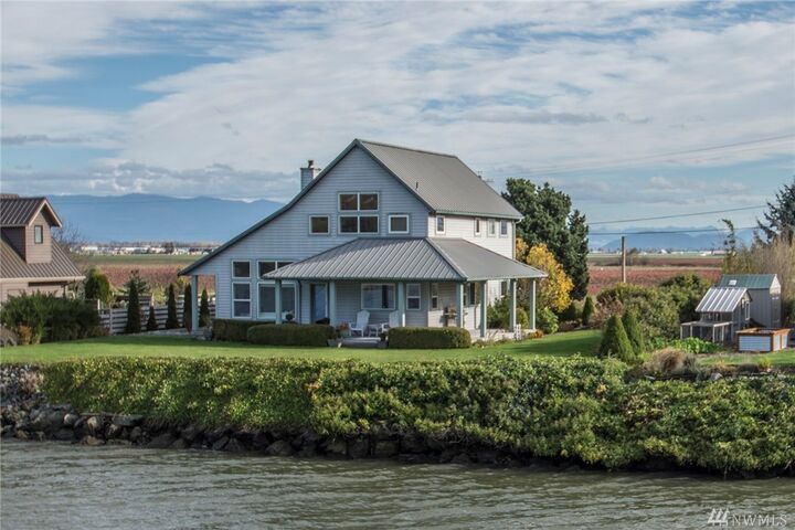 Property Photo:  15354 Channel Dr  WA 98257 