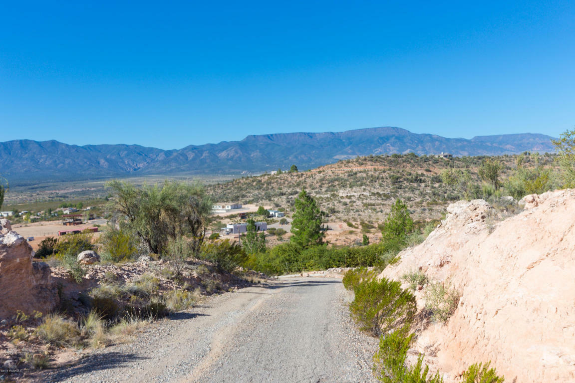 Property Photo:  2630 S Greasewood Lane  AZ 86325 