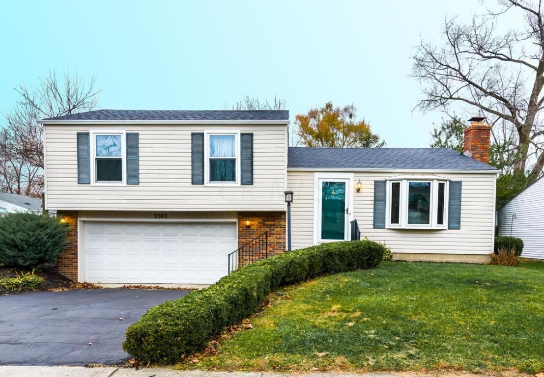Property Photo:  3382 Rudon Lane  OH 43204