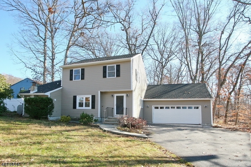 Property Photo:  43 Chestnut St  NJ 07874 