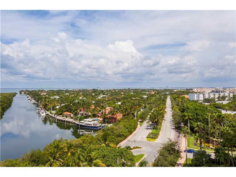 Property Photo: 1121 Crandon Blvd D902 FL 33149