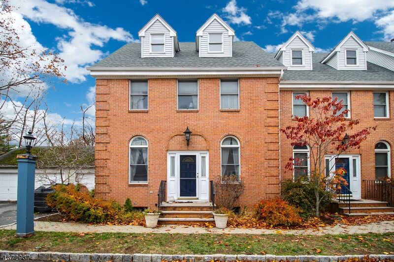 Property Photo: 331 Woodbridge Ave NJ 08840
