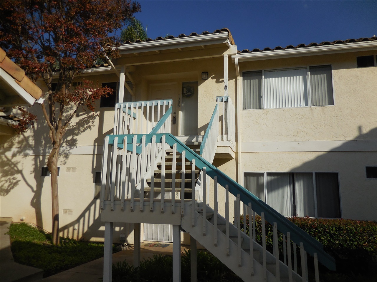 Property Photo: 1386 Palomar Pl CA 92084