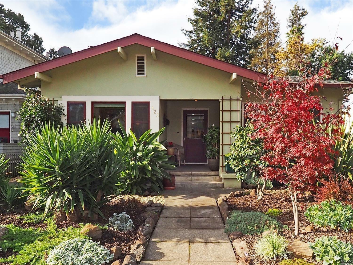 Property Photo:  523 Humboldt Street  CA 95404 