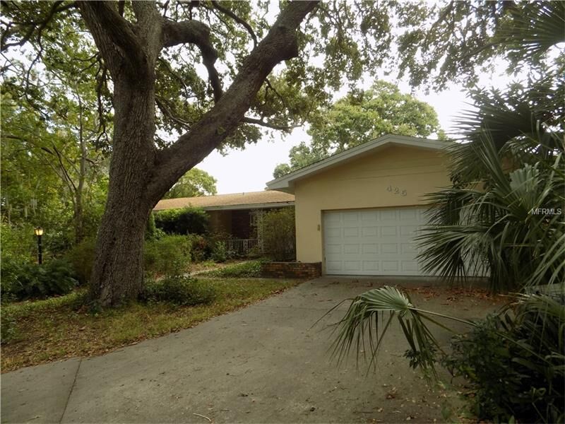 Property Photo: 425 Bamboo Lane FL 33770