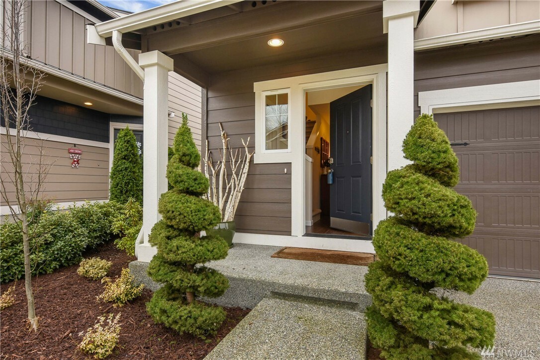 Property Photo:  1616 77th Ave SE  WA 98258 