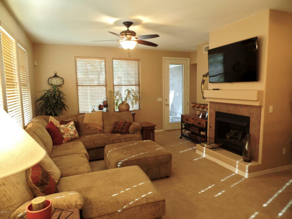 Property Photo:  15221 N Clubgate Drive 1150  AZ 85254 