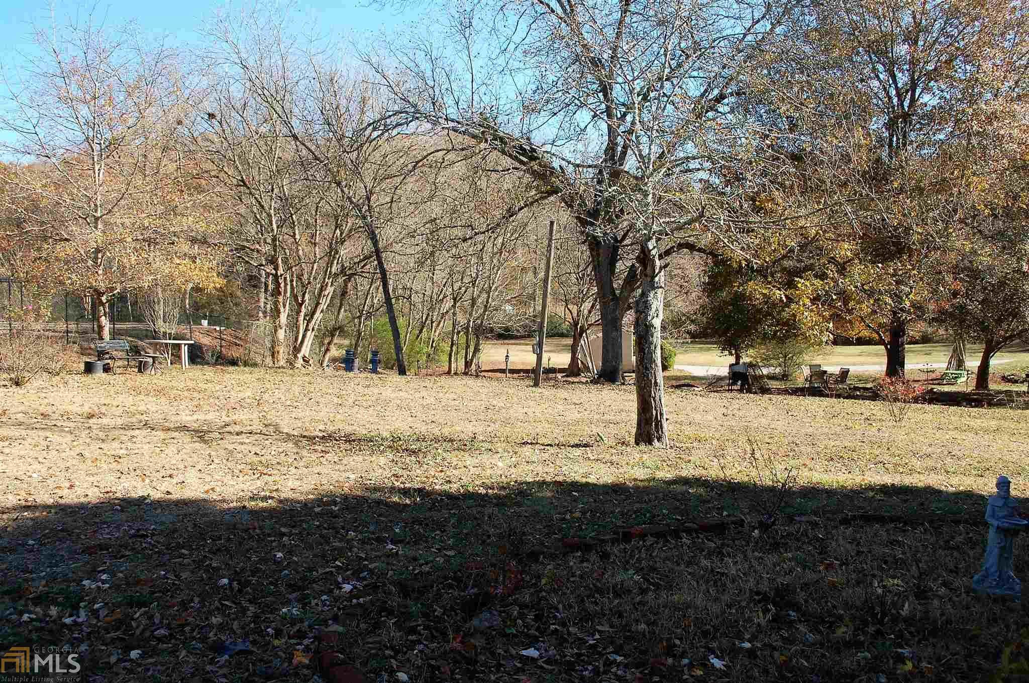 Property Photo: 5205 Mulberry St GA 30542