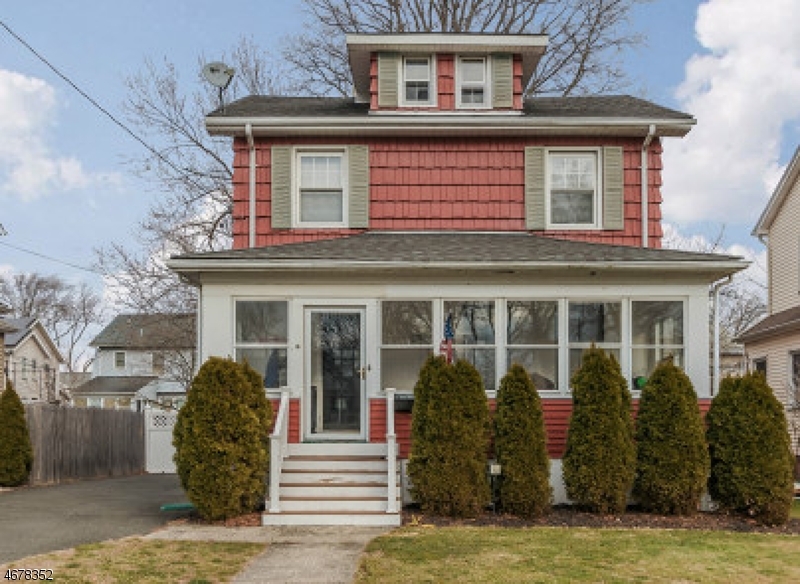 Property Photo:  42 Mansion Ter  NJ 07016 