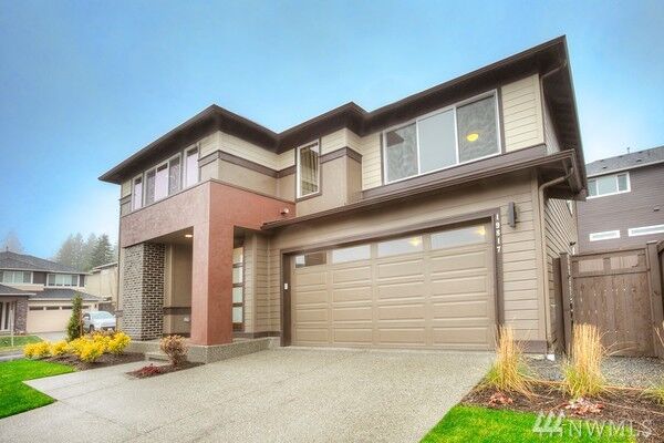 Property Photo: 19817 137th St SE WA 98272