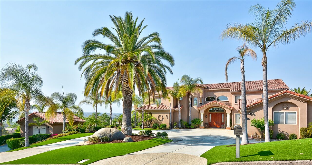 Property Photo:  14060 Iris Lane  CA 92064 