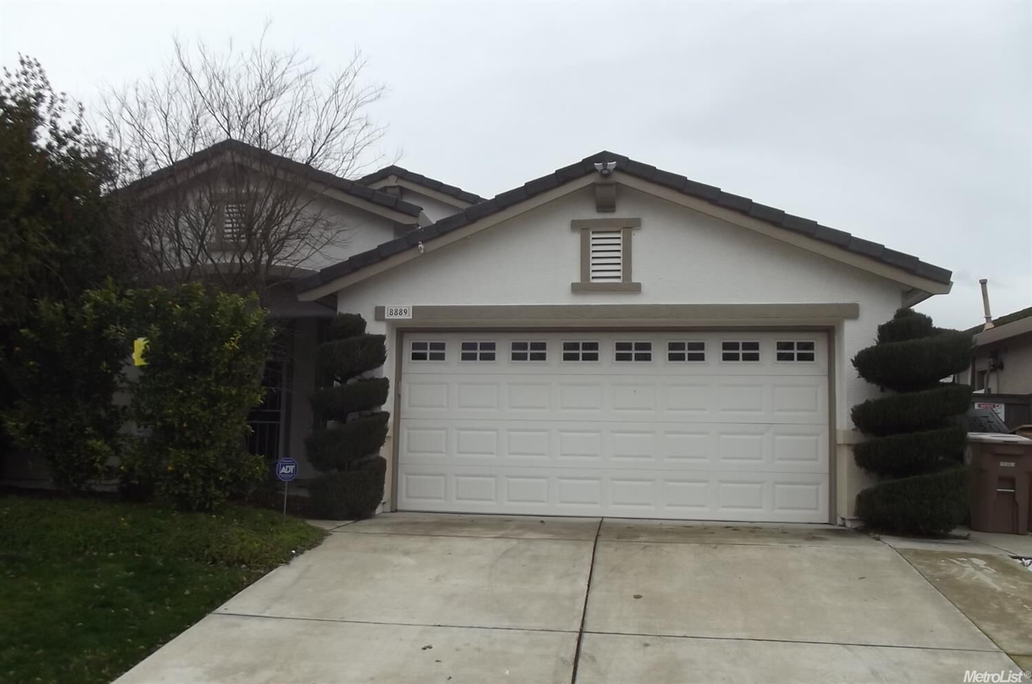 Property Photo:  8889 Monterey Oaks  CA 95758 