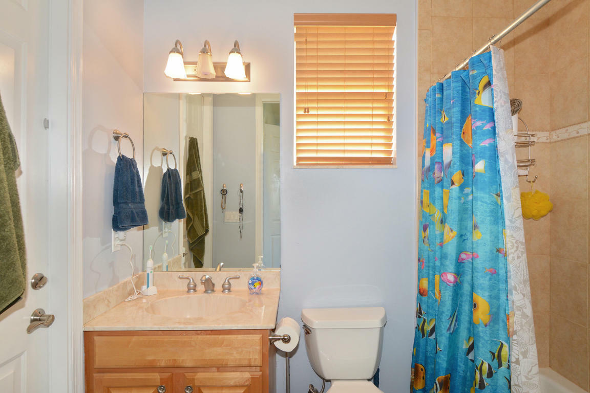 Property Photo: 16190 63rd Road N FL 33470