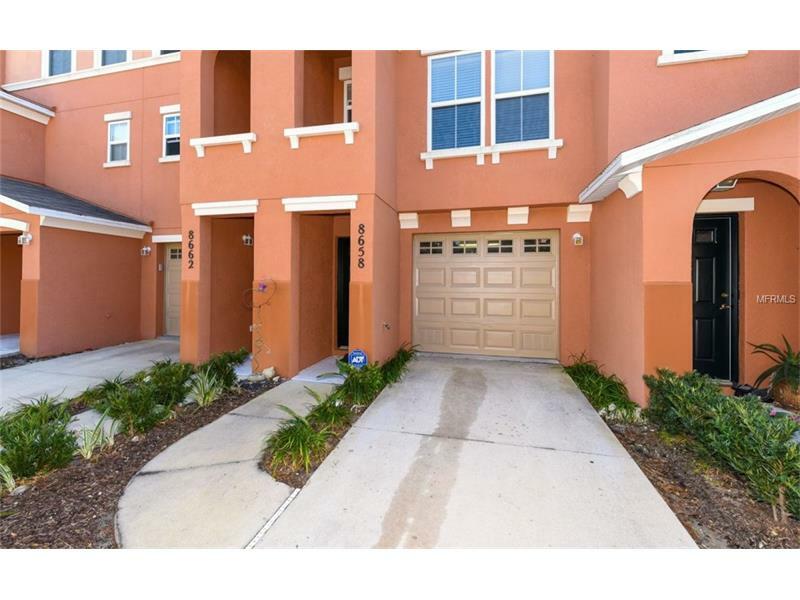 Property Photo:  8658 Majestic Elm Court  FL 34202 