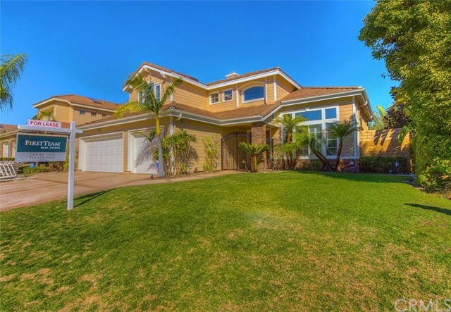 Property Photo:  138 Downey Lane  CA 92870 