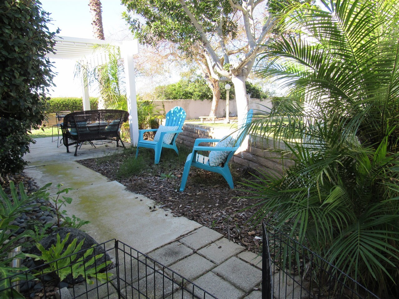 Property Photo: 801 Caminito Del Mar CA 92011