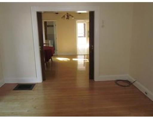 Property Photo: 11 Mt Vernon St 1 MA 02476