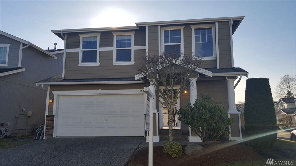 Property Photo:  1526 150th Place SW  WA 98087 