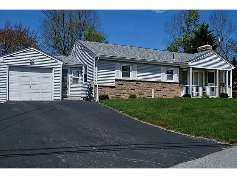 Property Photo:  41 Valley View Drive  RI 02864 