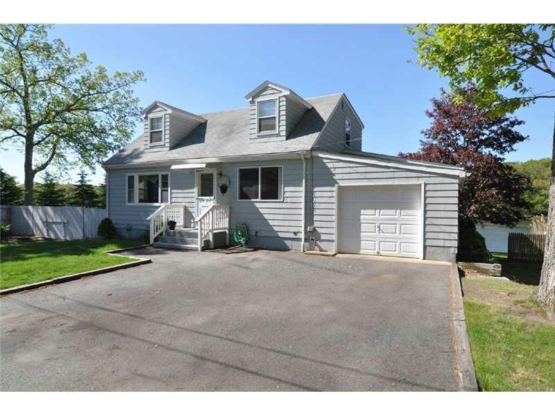 Property Photo:  229 Reynolds Avenue  RI 02889 