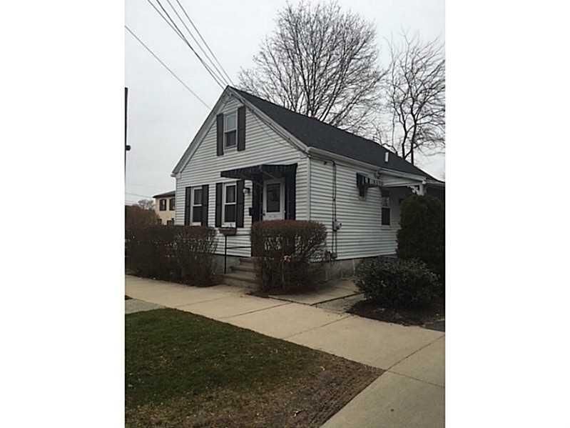 Property Photo:  200 Wood Street  RI 02809 