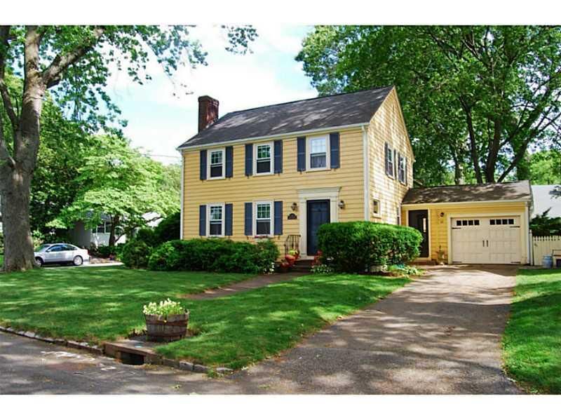 Property Photo:  27 Kenton Avenue  RI 02916 