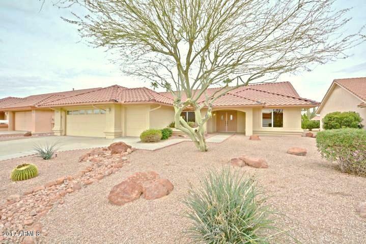 Property Photo:  14226 W Desert Glen Drive  AZ 85375 