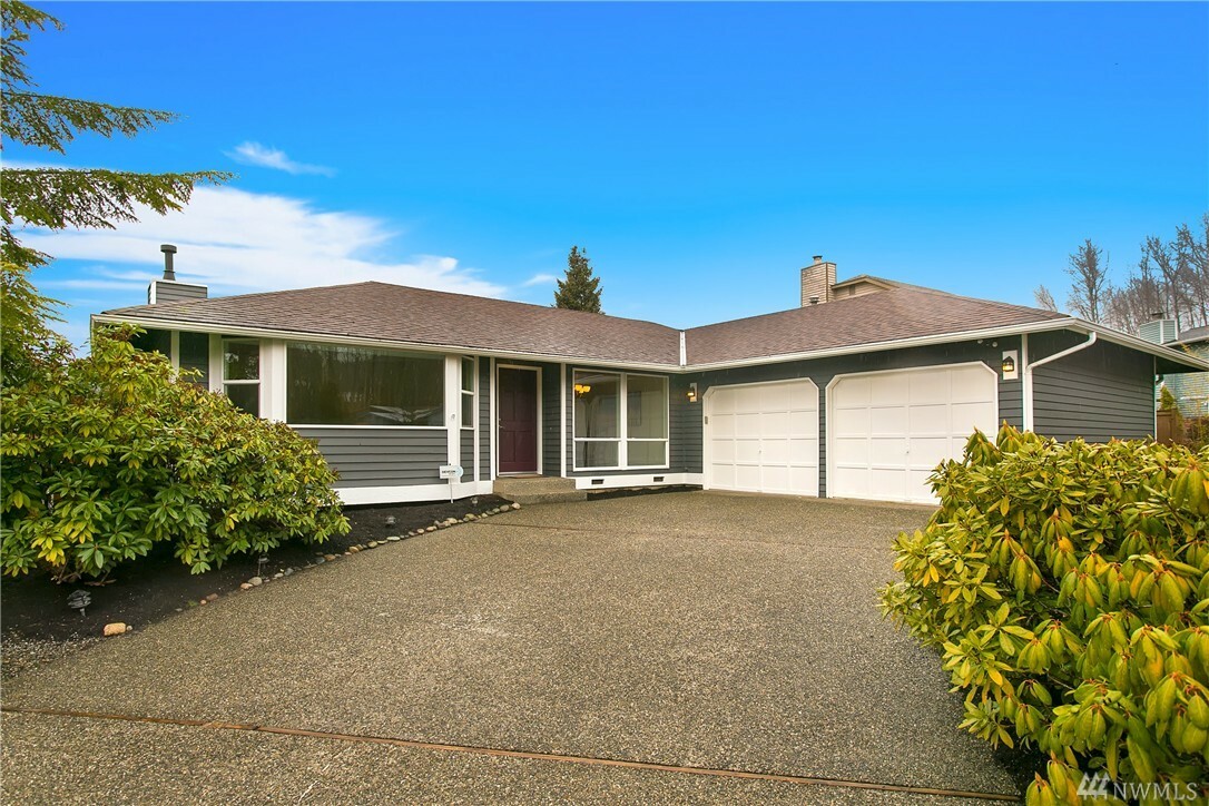 Property Photo:  1231 233rd Place SW  WA 98021 