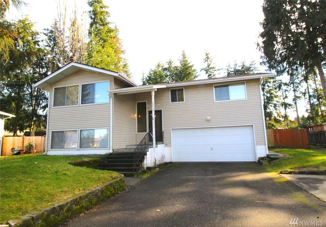 Property Photo:  22327 50th Ave E  WA 98387 