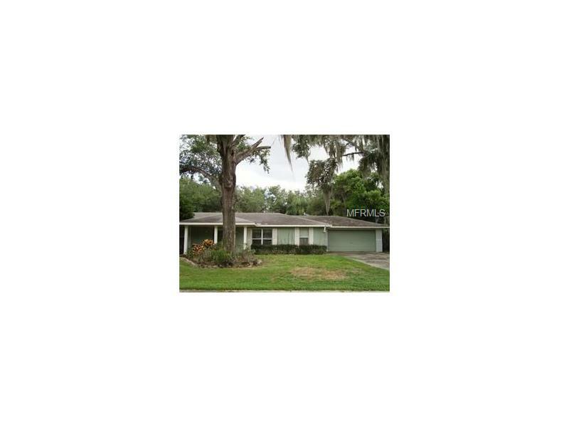 Property Photo: 3525 Holliday Avenue FL 32703