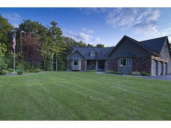 Property Photo:  39 Fieldstone Lane  NH 03034 