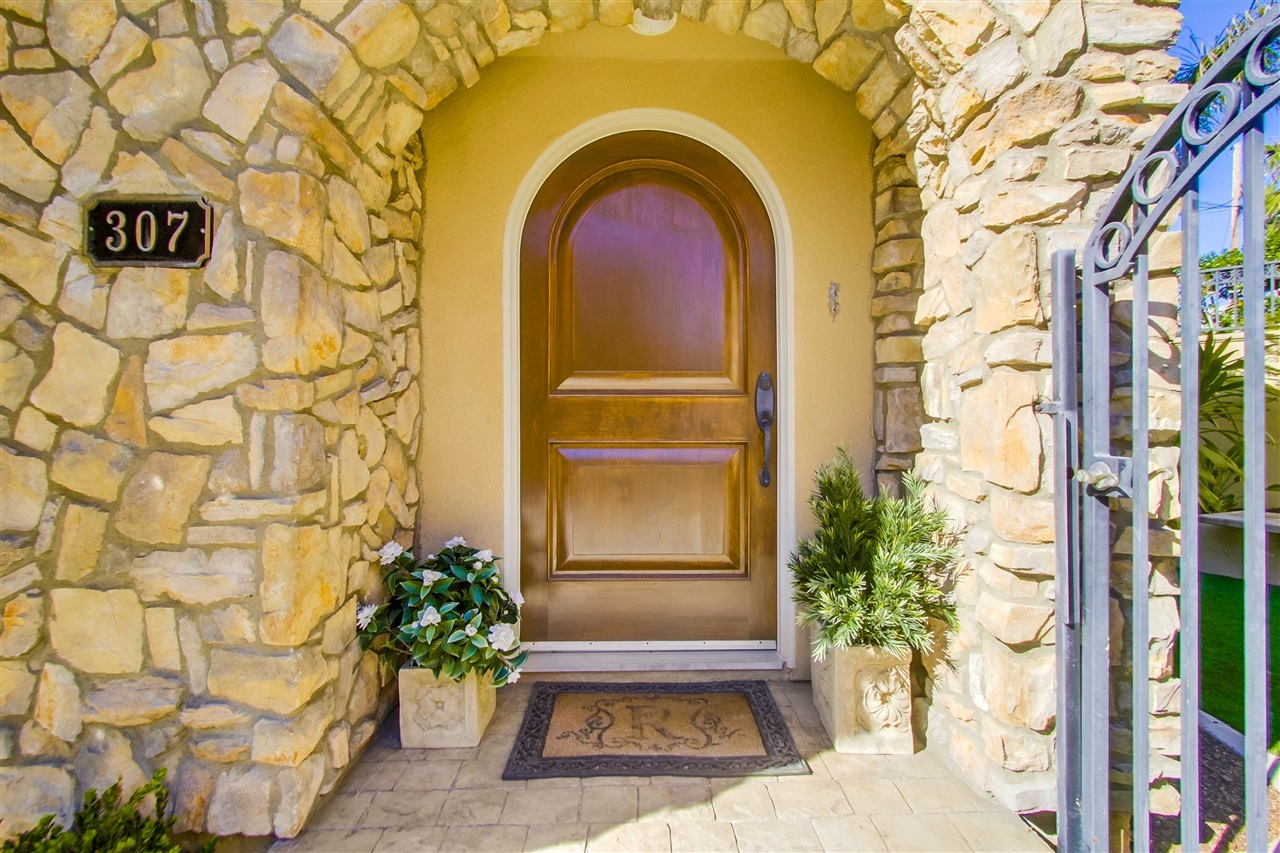Property Photo: 307 N Rios CA 92075