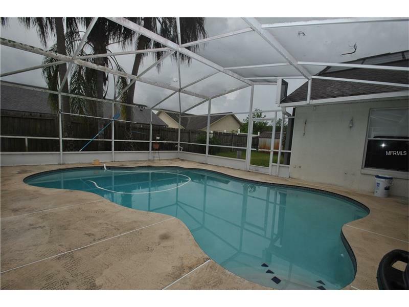 Property Photo:  12530 Westhope Drive  FL 32837 