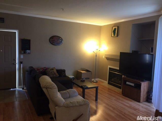 Property Photo: 5201 Laguna Oaks Drive 130 CA 95758