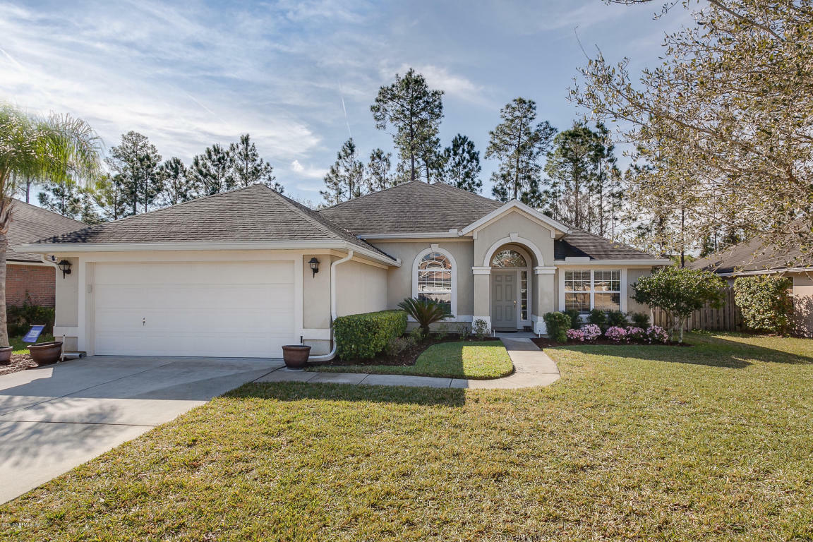 Property Photo: 1809 E Willow Branch Lane FL 32092